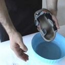 Naučíme vás jak vyčistit sandály - video