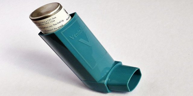 astma, léky, chronické onemocnění, kortikoidy, léčba, pacient, zaměstnání, alergie